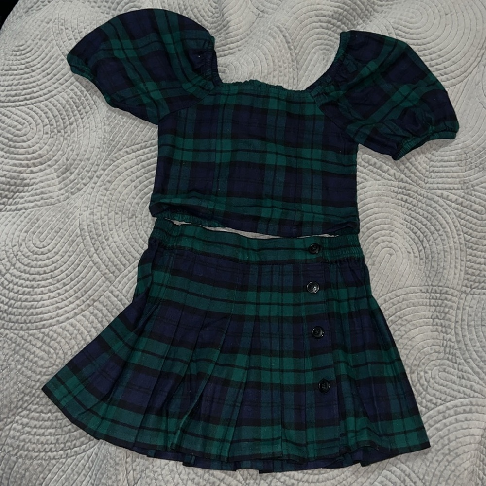 Girls habitual and gap 2 piece sets - Picture 5 of 8